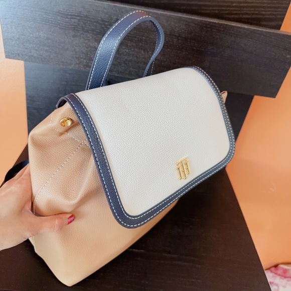 Tommy Hilfiger White Greige Liv II Flap Women Backpacks - Picture 6 of 9